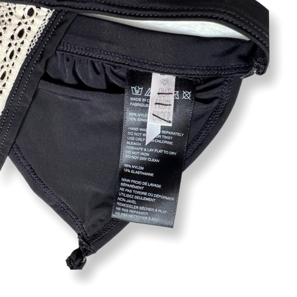 Out From Under Urban Outfitters Black Bralette Lace - Picture 5 of 7